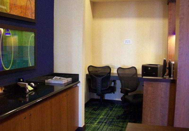 Fairfield Inn And Suites By Marriott Strasburg Shenandoah Valley Eksteriør bilde