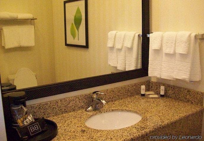 Fairfield Inn And Suites By Marriott Strasburg Shenandoah Valley Eksteriør bilde